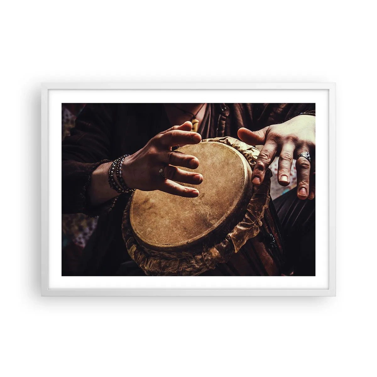 Plakat i hvid ramme - I hjertets rytme - 70x50 cm