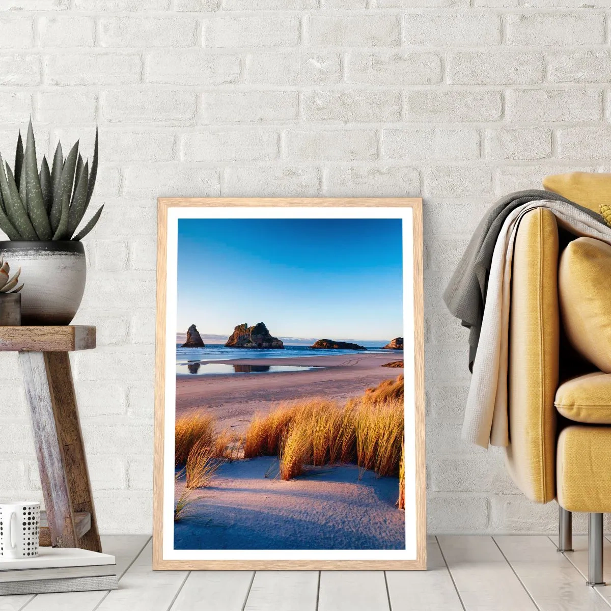 Plakat i ramme af lyst egetræ - For dem, der søger ro - 70x100 cm