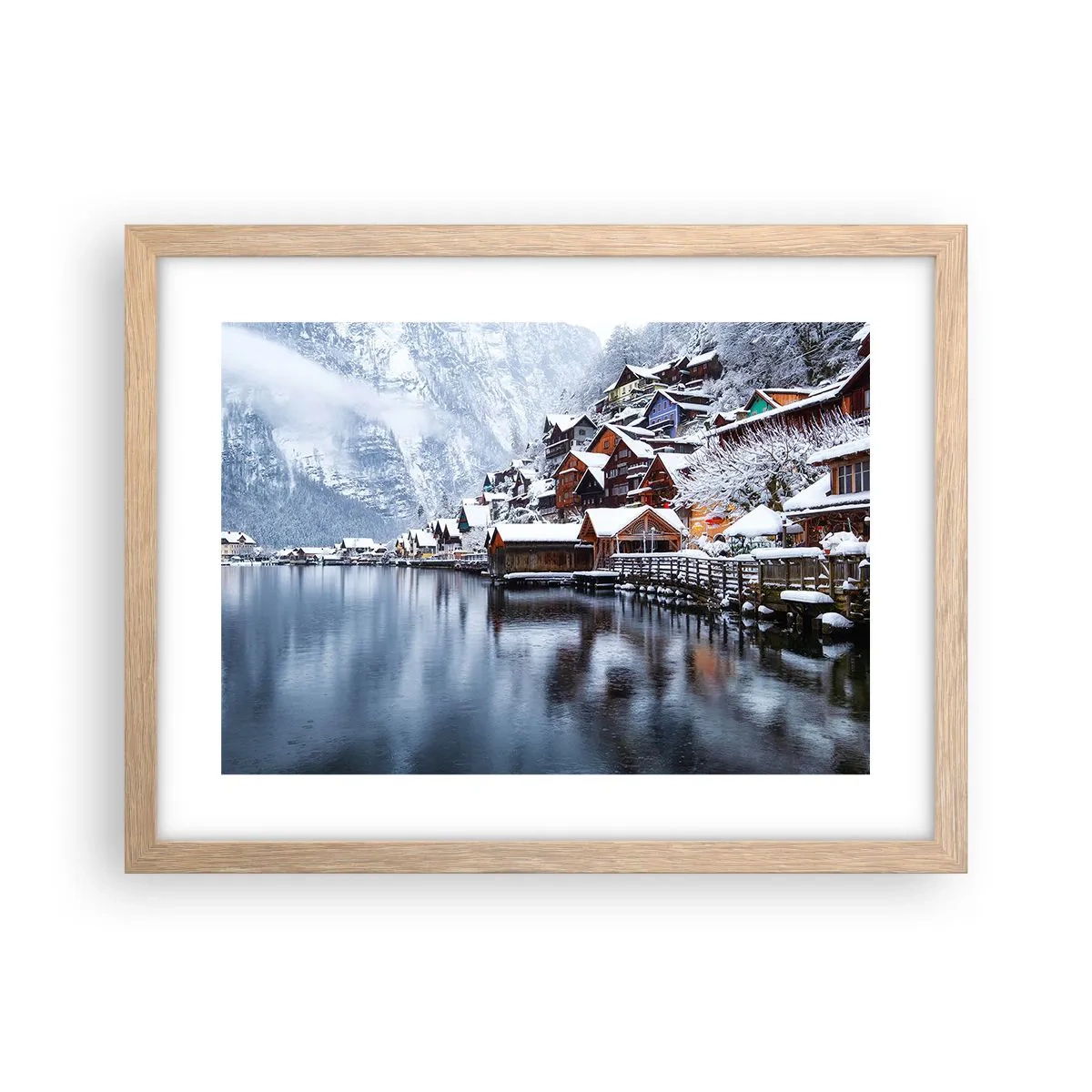 Plakat i ramme af lyst egetræ - I en vinterdekoration - 40x30 cm