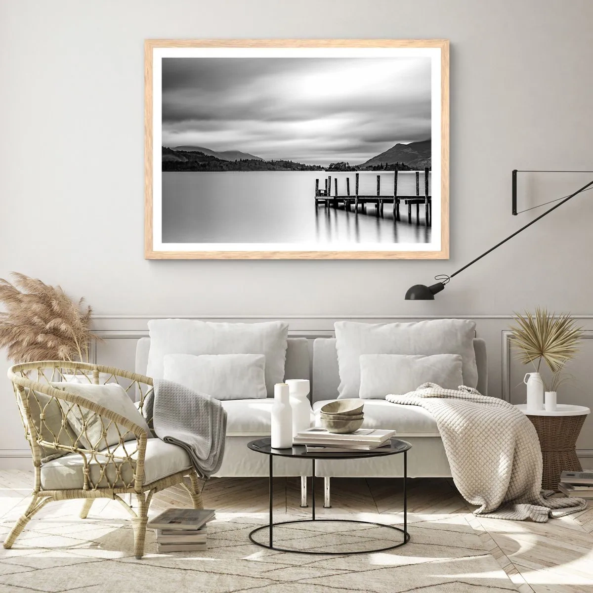 Plakat i ramme af lyst egetræ - Mildhed og styrke - 100x70 cm