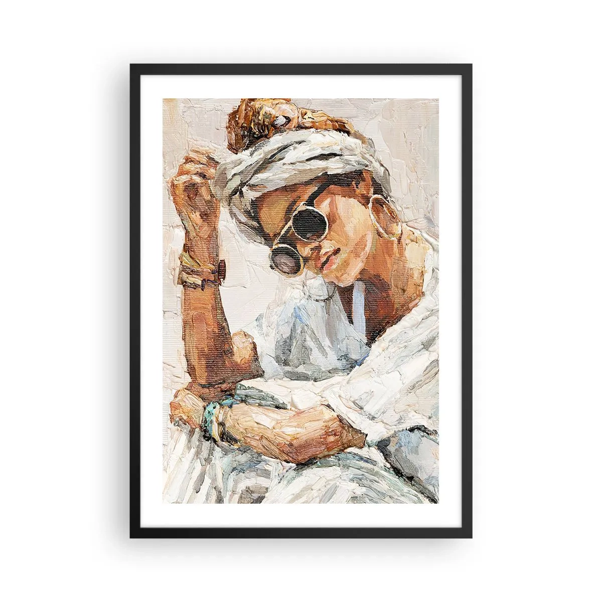 Plakat i sort ramme - Portræt af en kvinde med briller og turban i impressionistisk stil - 50x70cm - Portræt i fuldt sollys - Moderne vægdekoration til stue og soveværelse ARTTOR