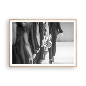 Plakat i ramme af lyst egetræ - En stilfuld parade - 100x70 cm