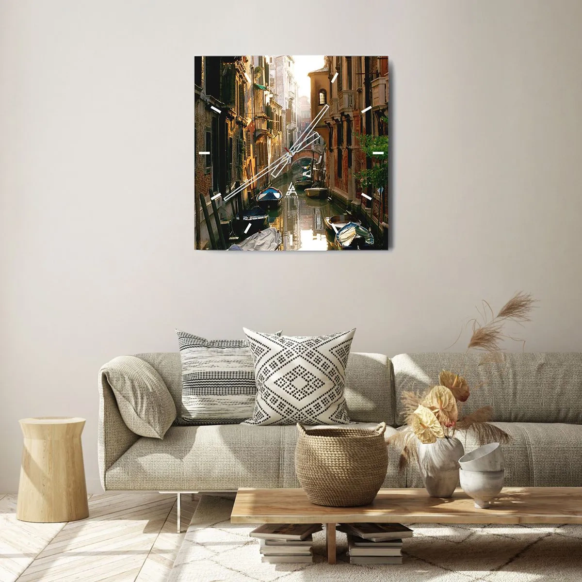 Vægur, Uret - I en venetiansk baggyde - 40x40 cm
