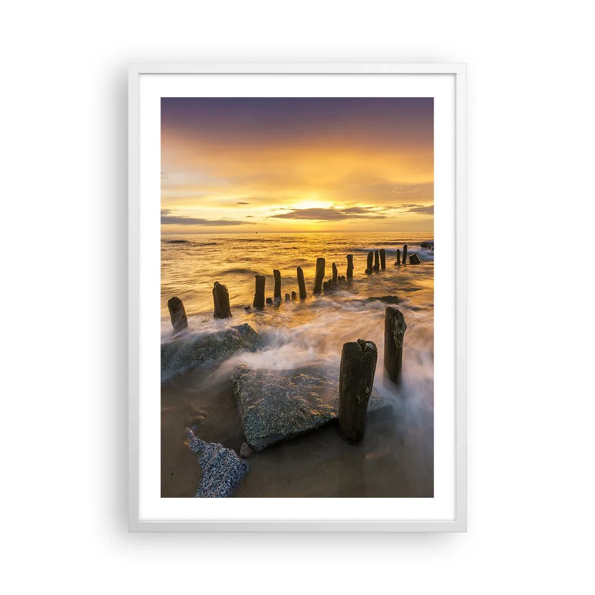 Plakat i hvid ramme - Østersøens rå skønhed - 50x70 cm