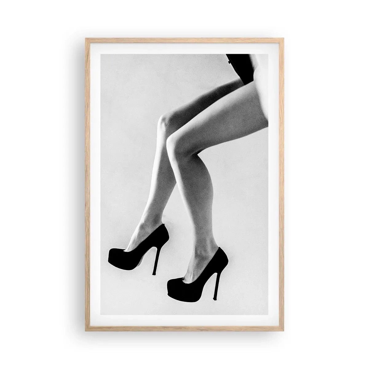 Plakat i ramme af lyst egetræ - Evig kvindelighed - 61x91 cm