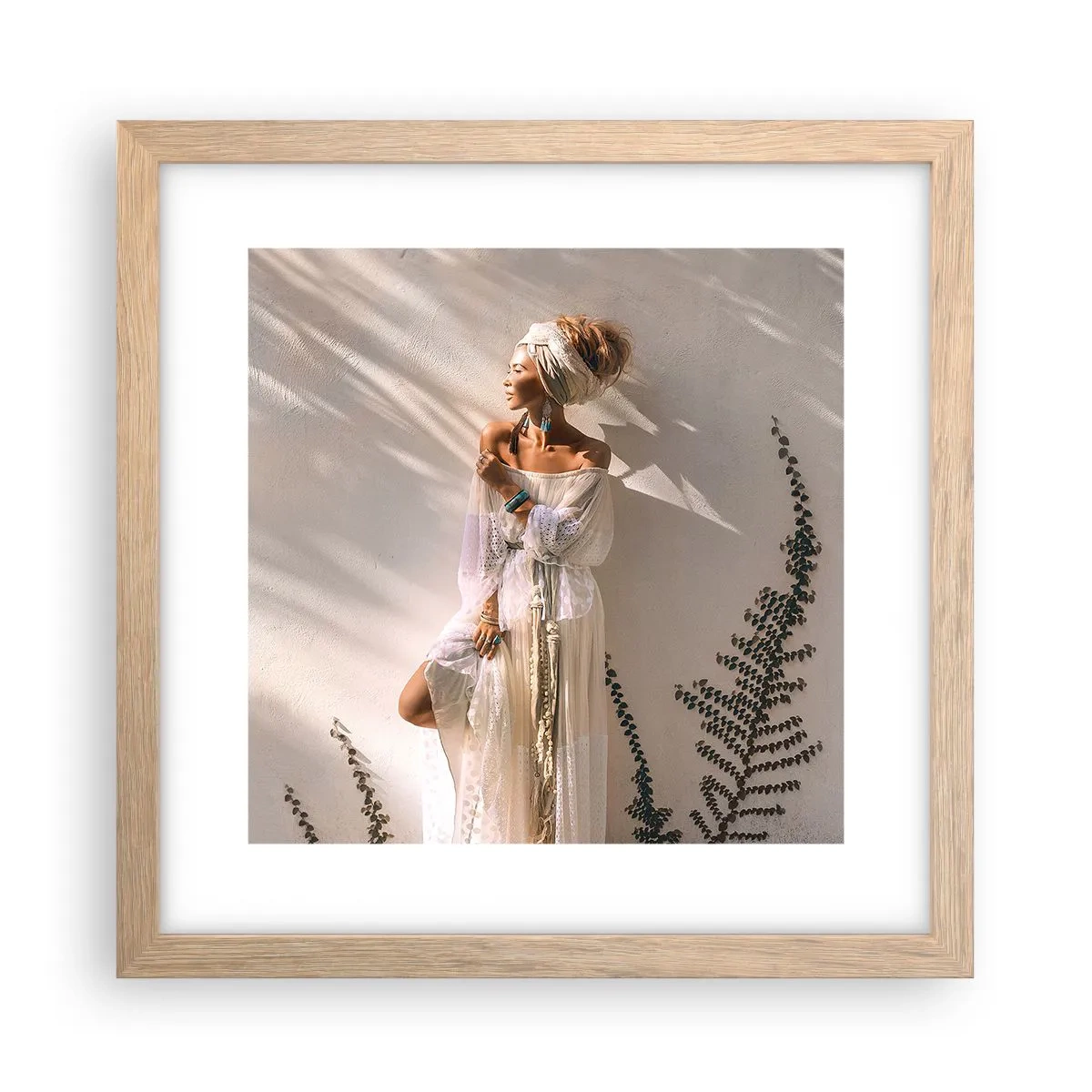 Plakat i ramme af lyst egetræ - Solen og pigen - 30x30 cm