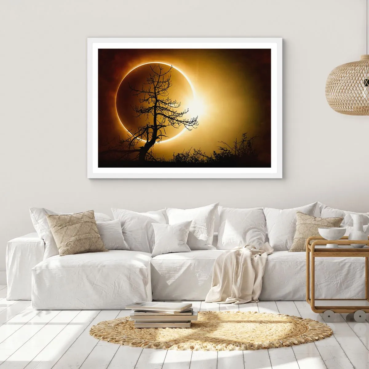 Plakat i hvid ramme - Total formørkelse - 100x70 cm