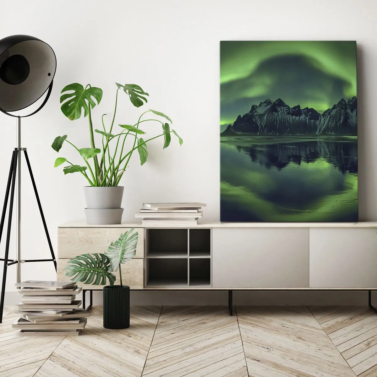 Lærredstryk - Billede på lærred - I auroraens arme - 65x120 cm