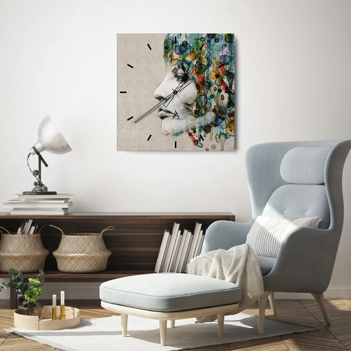 Vægur, Uret - Hun kom ud af den grå - 40x40 cm