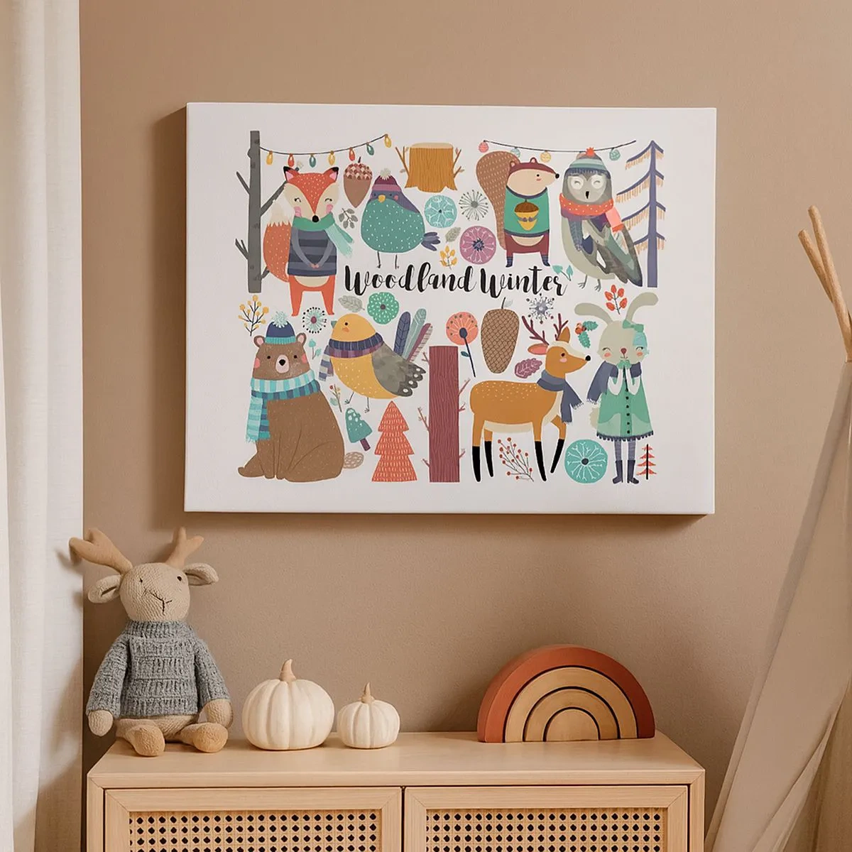 Lærredstryk - Billede på lærred - Vinterskovens dyr i farverig grafik - 70x50cm - En eventyrlig jul i skoven - Moderne vægdekoration til stue og soveværelse ARTTOR