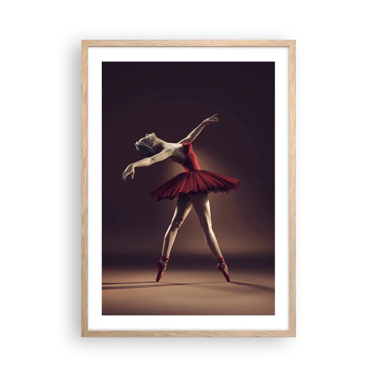 Plakat i ramme af lyst egetræ - Prima ballerina - 50x70 cm