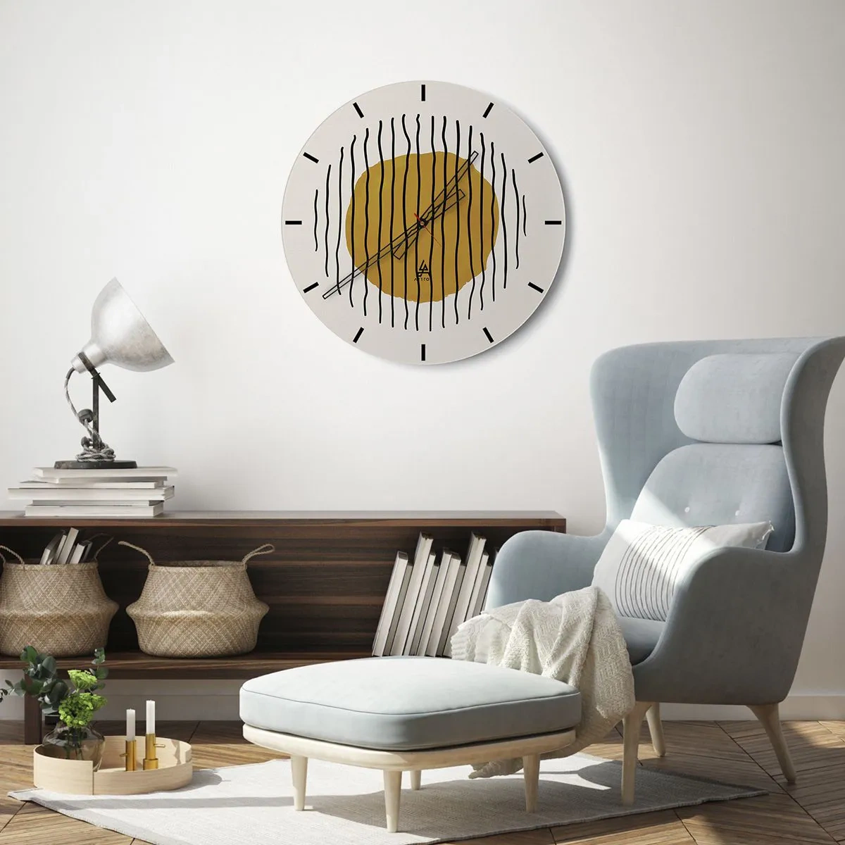 Vægur, Uret - En gul-orange cirkel omgivet af sorte bølgede linjer - 30x30cm - Abstraktion, der skælver af varme - Moderne vægdekoration til stue, køkken og soveværelse ARTTOR