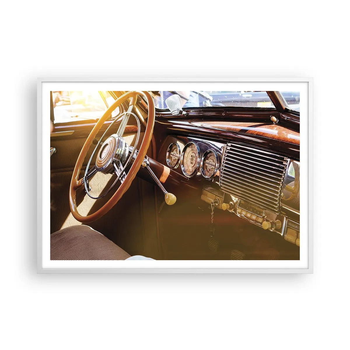 Plakat i hvid ramme - Et pust af luksus fra fortiden - 100x70 cm