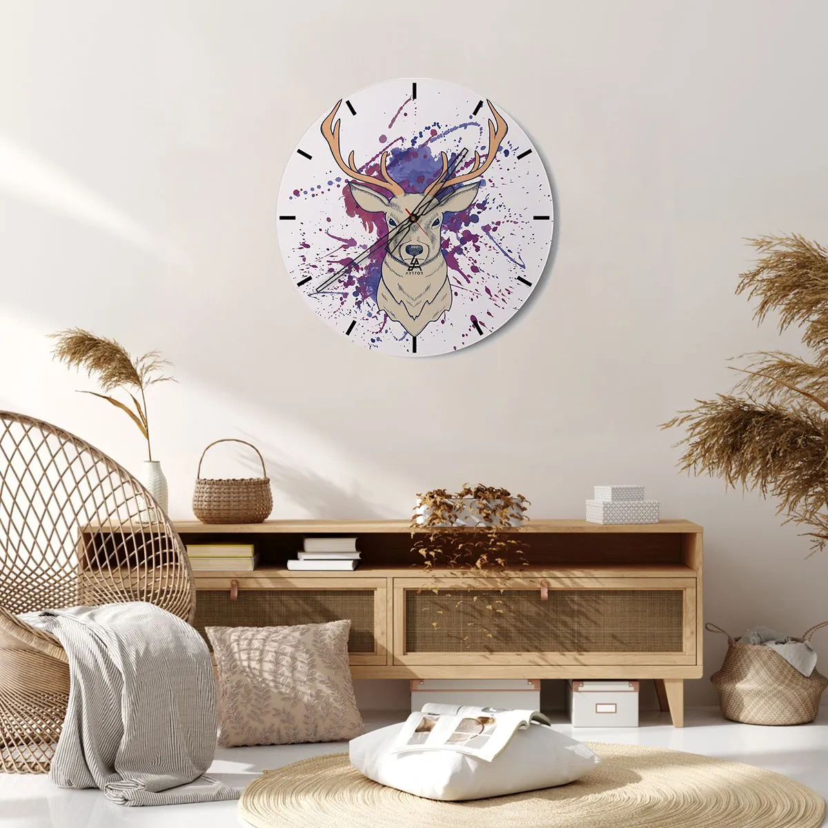 Vægur, Uret - Illustration af en hjort mod en baggrund af abstrakte farverige pletter - 30x30cm - Mod og balance - Moderne vægdekoration til stue, køkken og soveværelse ARTTOR