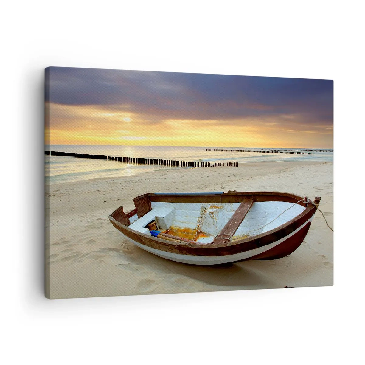 Lærredstryk - Billede på lærred - En båd på en sandstrand ved solnedgang - 70x50cm - Der findes ikke flere smukke strande - Moderne vægdekoration til stue og soveværelse ARTTOR