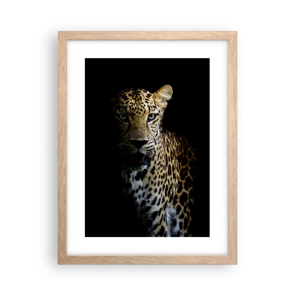 Plakat i ramme af lyst egetræ - Mørk skønhed - 30x40 cm
