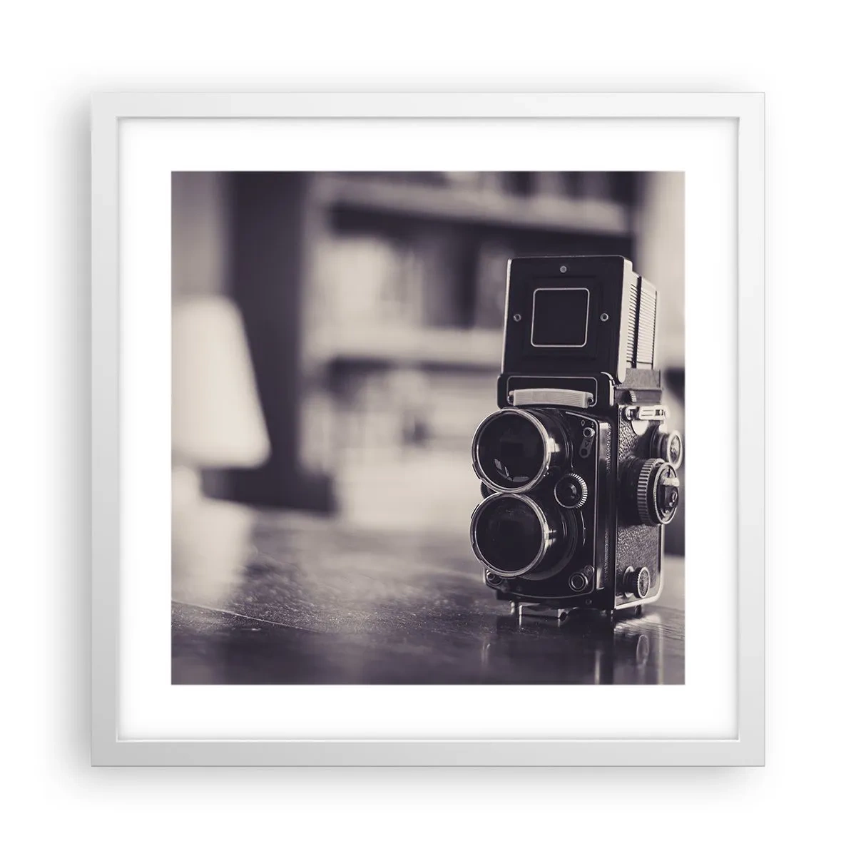 Plakat i hvid ramme - Magien i et gammelt fotografi - 40x40 cm