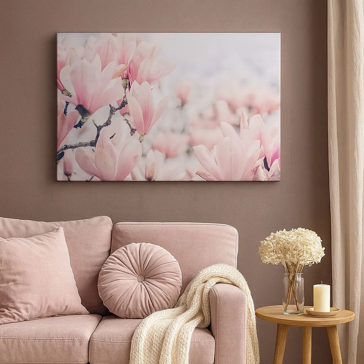 Lærredstryk - Billede på lærred - Diskrete magnoliablomster i sarte lyserøde nuancer - 70x50cm - Idealet om subtilitet - Moderne vægdekoration til stue og soveværelse ARTTOR