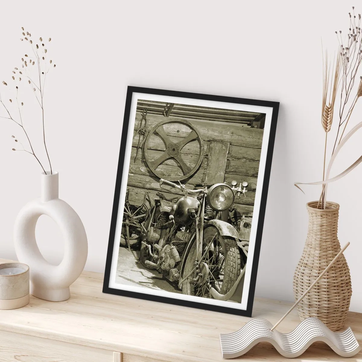 Plakat i sort ramme - I onkel Wladeks skur - 40x50 cm