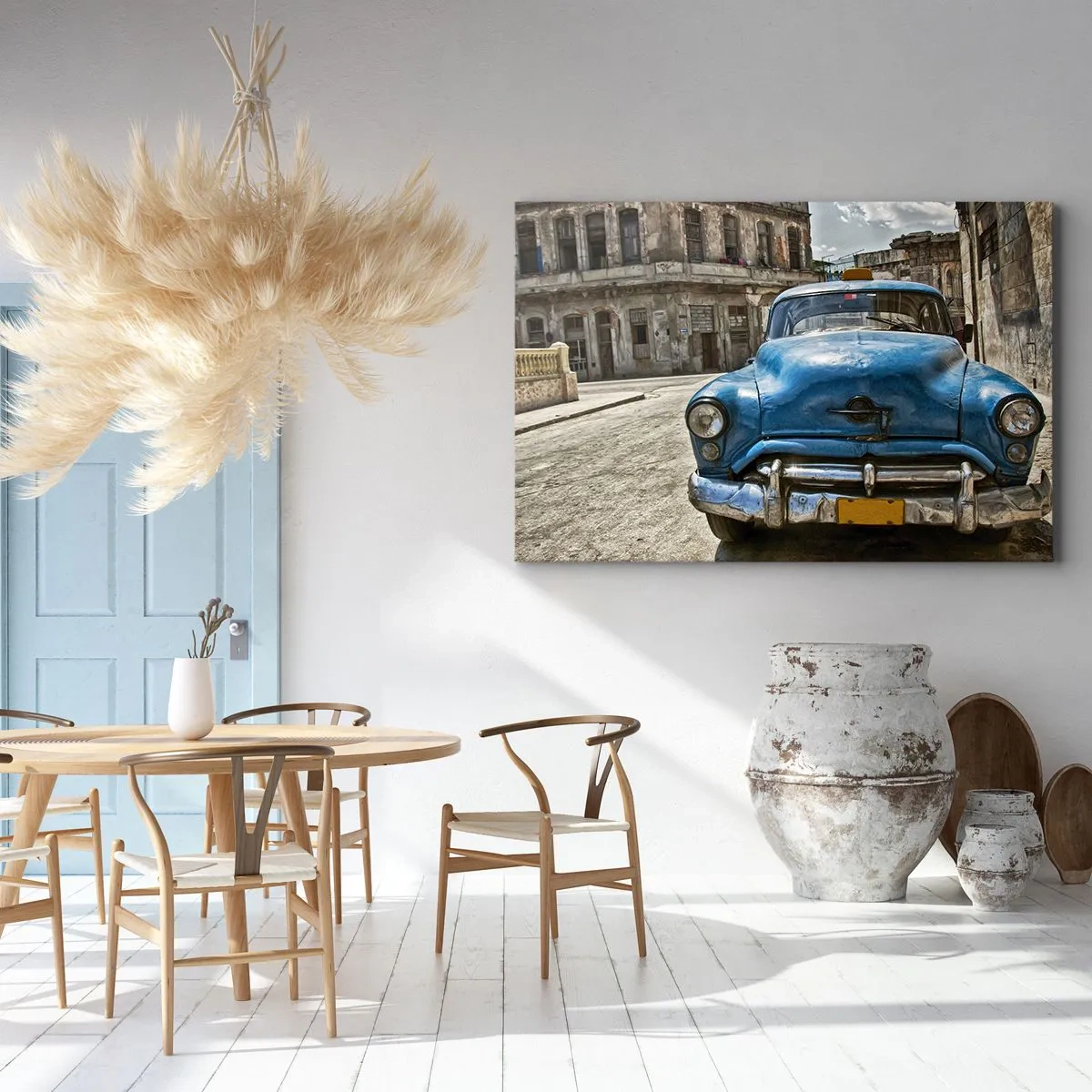 Lærredstryk - Billede på lærred - En gammel blå bil på gaden i retrostil - 70x50cm - Det gamle er smukt - Moderne vægdekoration til stue og soveværelse ARTTOR