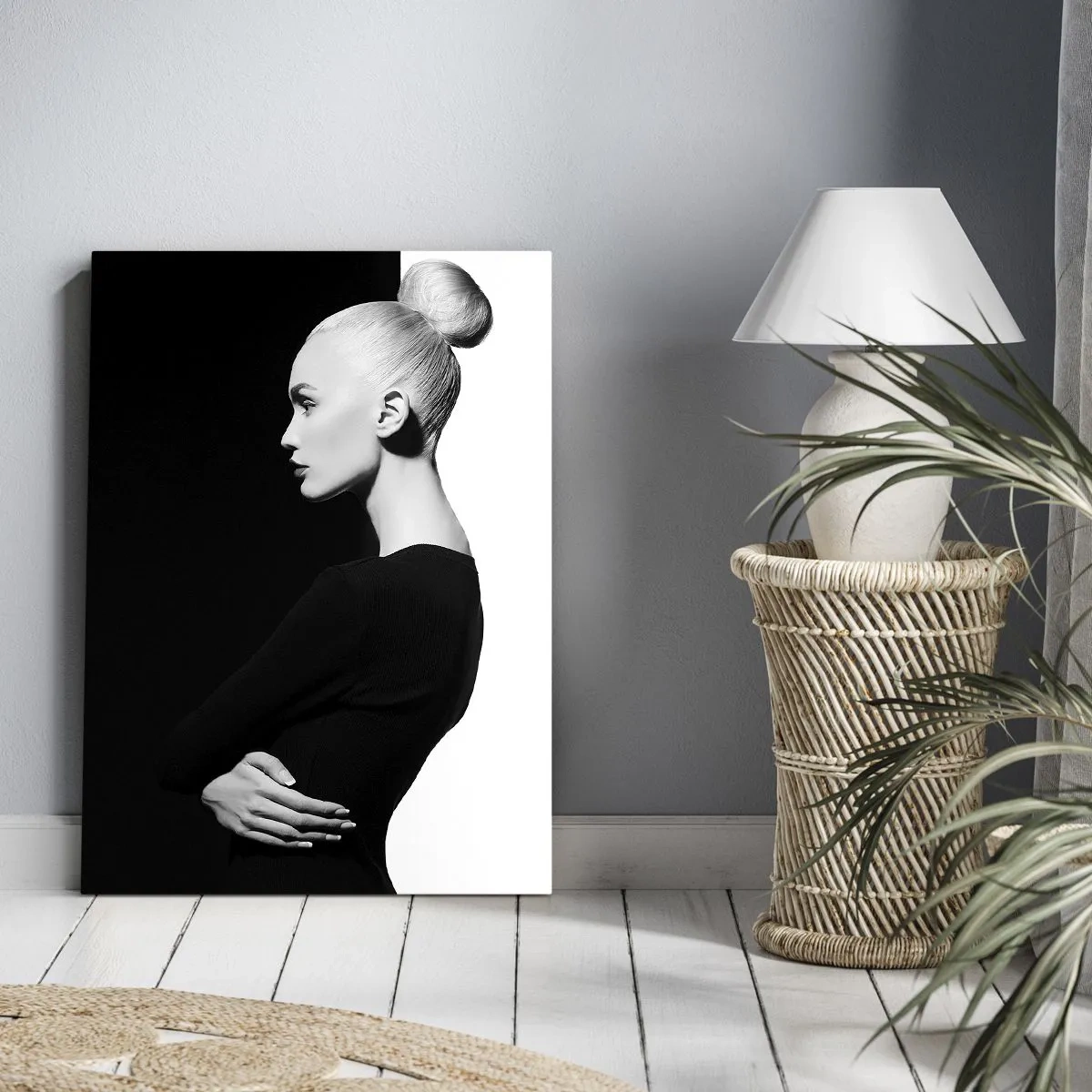 Lærredstryk - Billede på lærred - Blot en kvinde - 50x70 cm