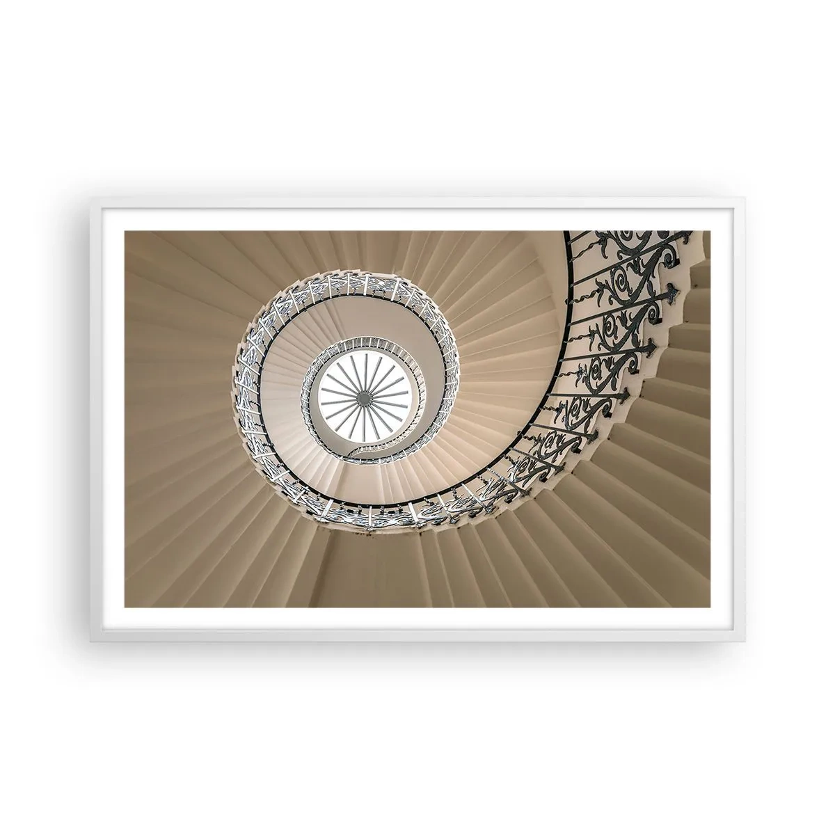 Plakat i hvid ramme - I midten af en skal - 91x61 cm