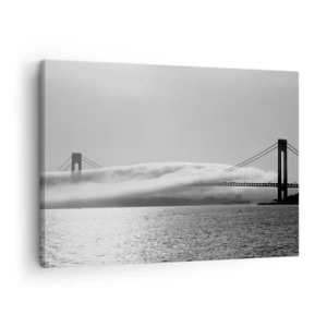 Lærredstryk - Billede på lærred - En bro over vand indhyllet i tåge i et sort-hvidt billede - 70x50cm - Sejl gennem Golden Gate - Moderne vægdekoration til stue og soveværelse ARTTOR