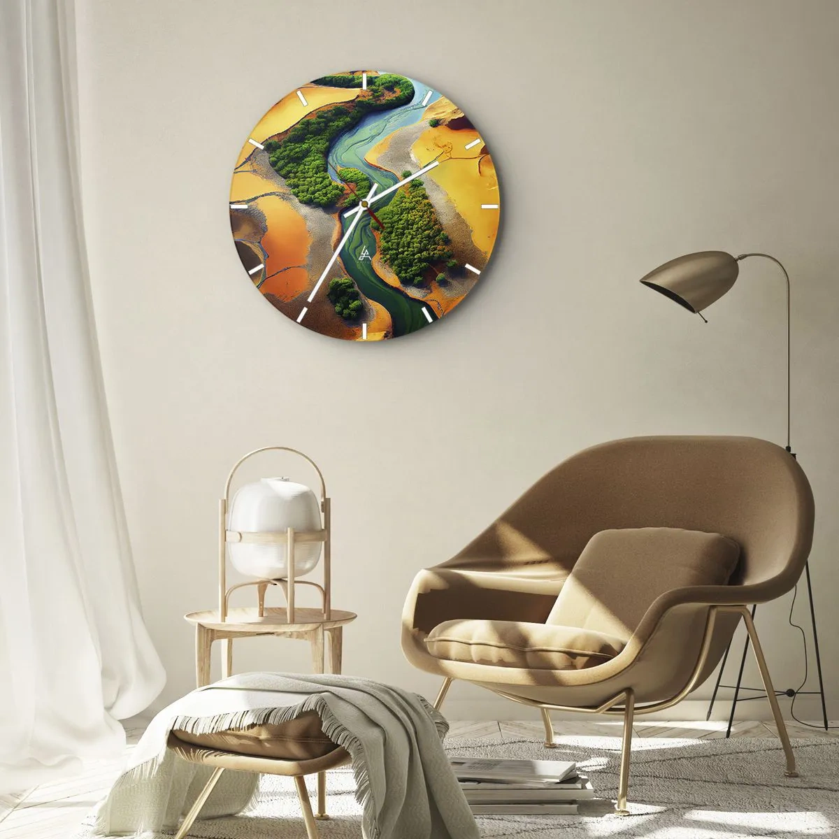 Vægur, Uret - En flod snor sig gennem et grønt ørkenlandskab - 30x30cm - Livgivende flod - Moderne vægdekoration til stue, køkken og soveværelse ARTTOR