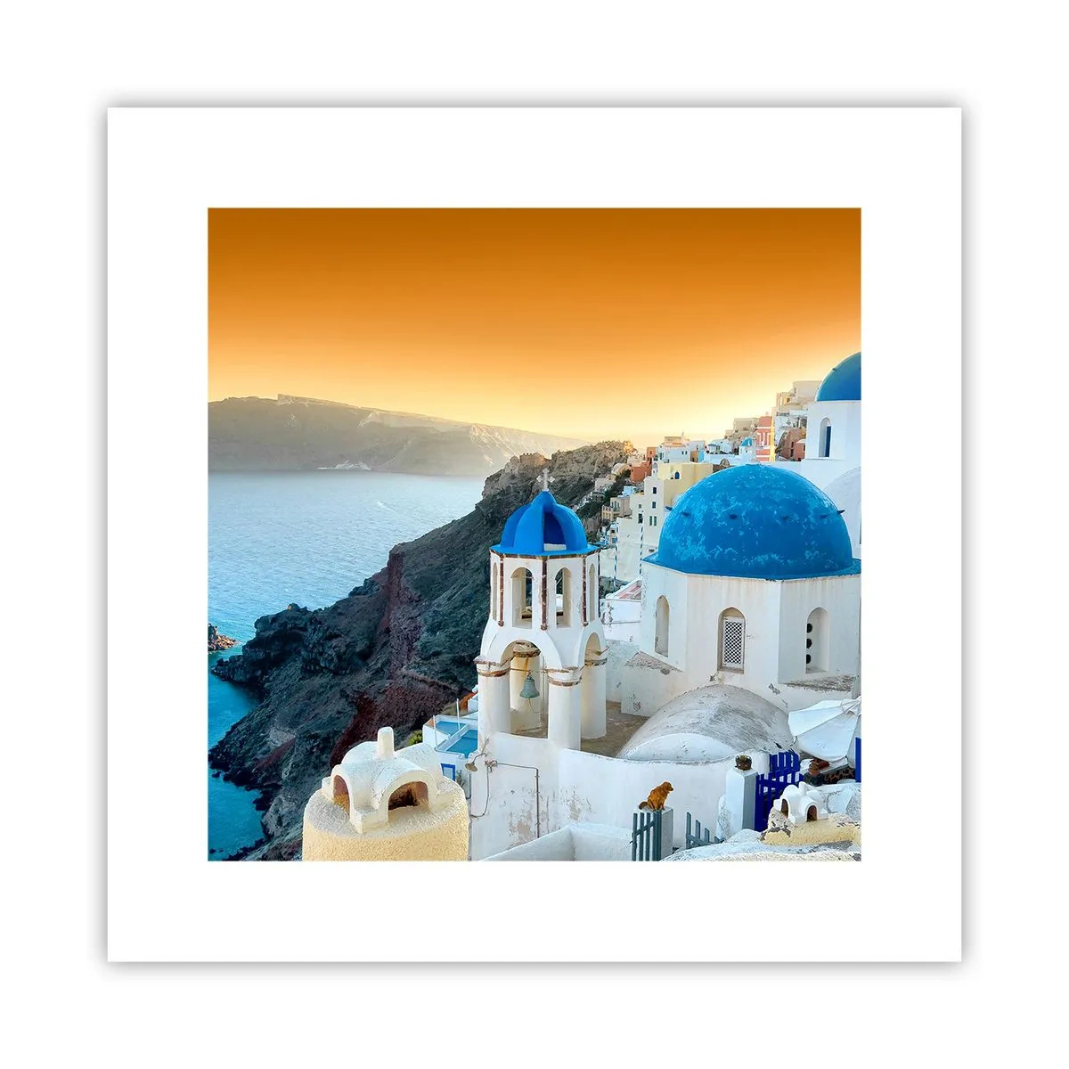 Plakat - Santorini - omfavnet af klipperne - 30x30 cm