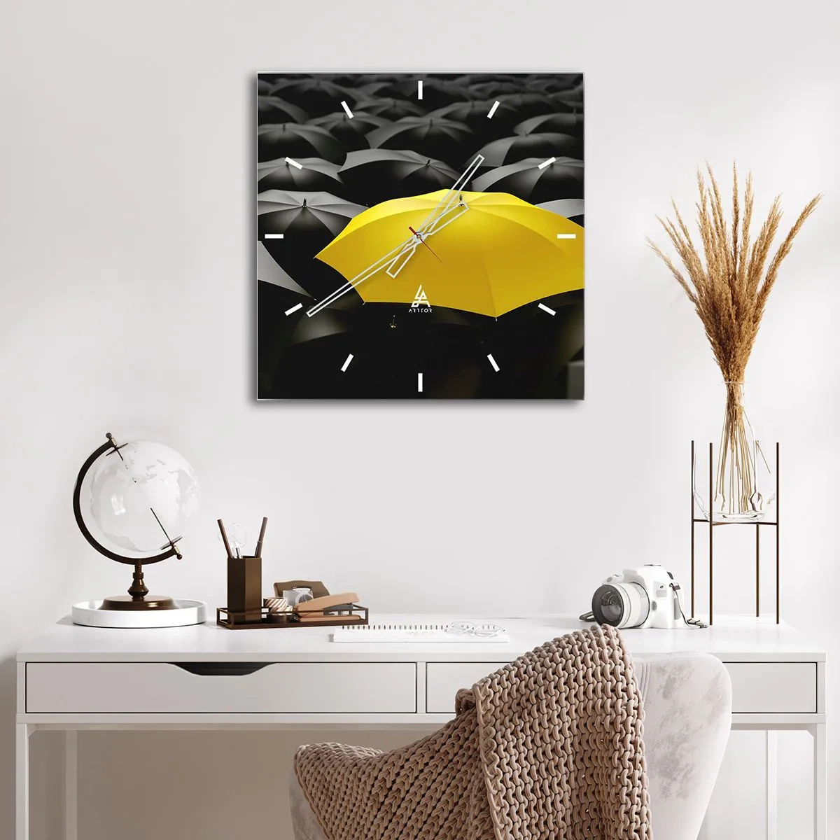 Vægur, Uret - Farvel til tristhed - 40x40 cm