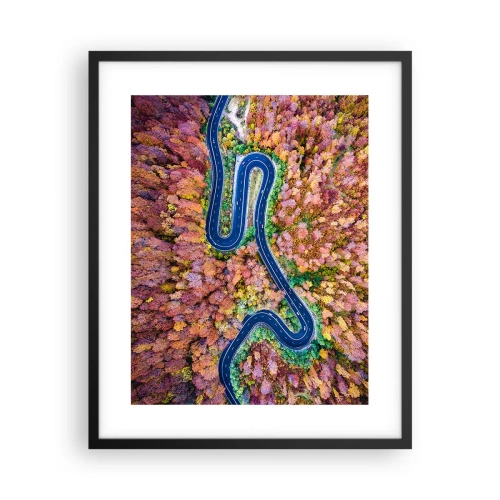 Plakat i sort ramme - En snoet vej gennem skoven - 40x50 cm
