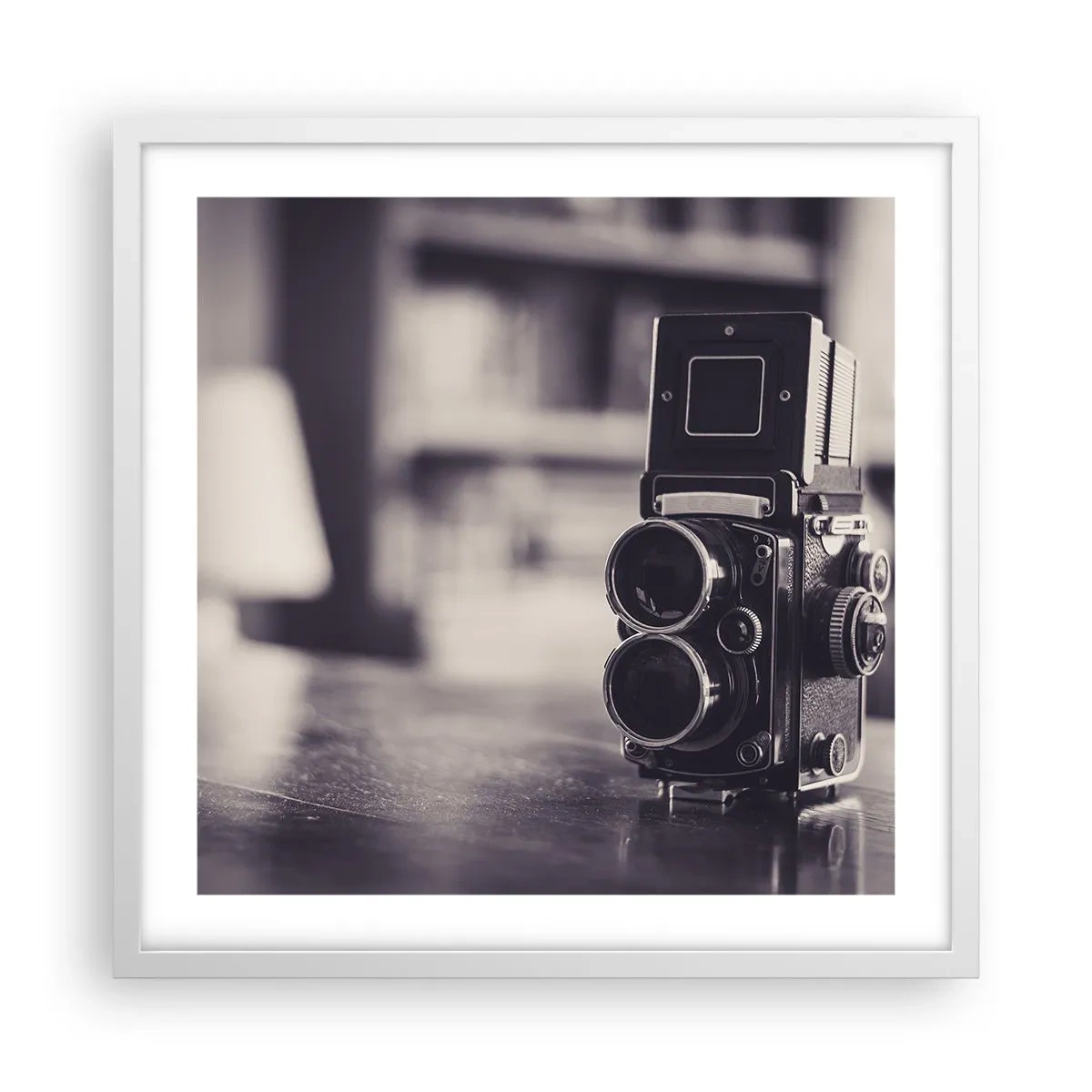 Plakat i hvid ramme - Magien i et gammelt fotografi - 50x50 cm