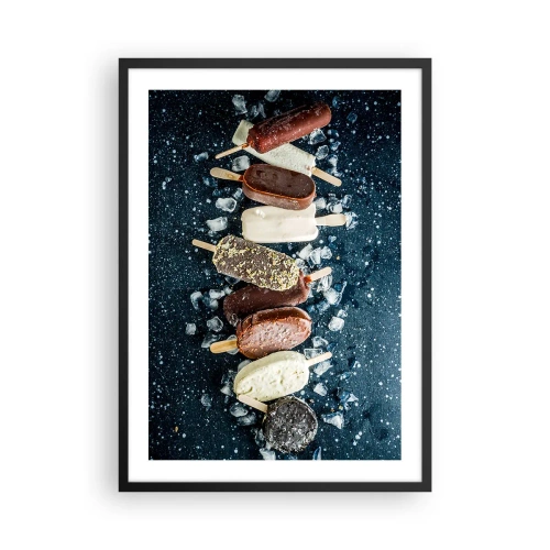 Plakat i sort ramme - Assorterede ispinde omgivet af is mod en mørk himmel - 50x70cm - En smag af varm sommer - Moderne vægdekoration til stue og soveværelse ARTTOR