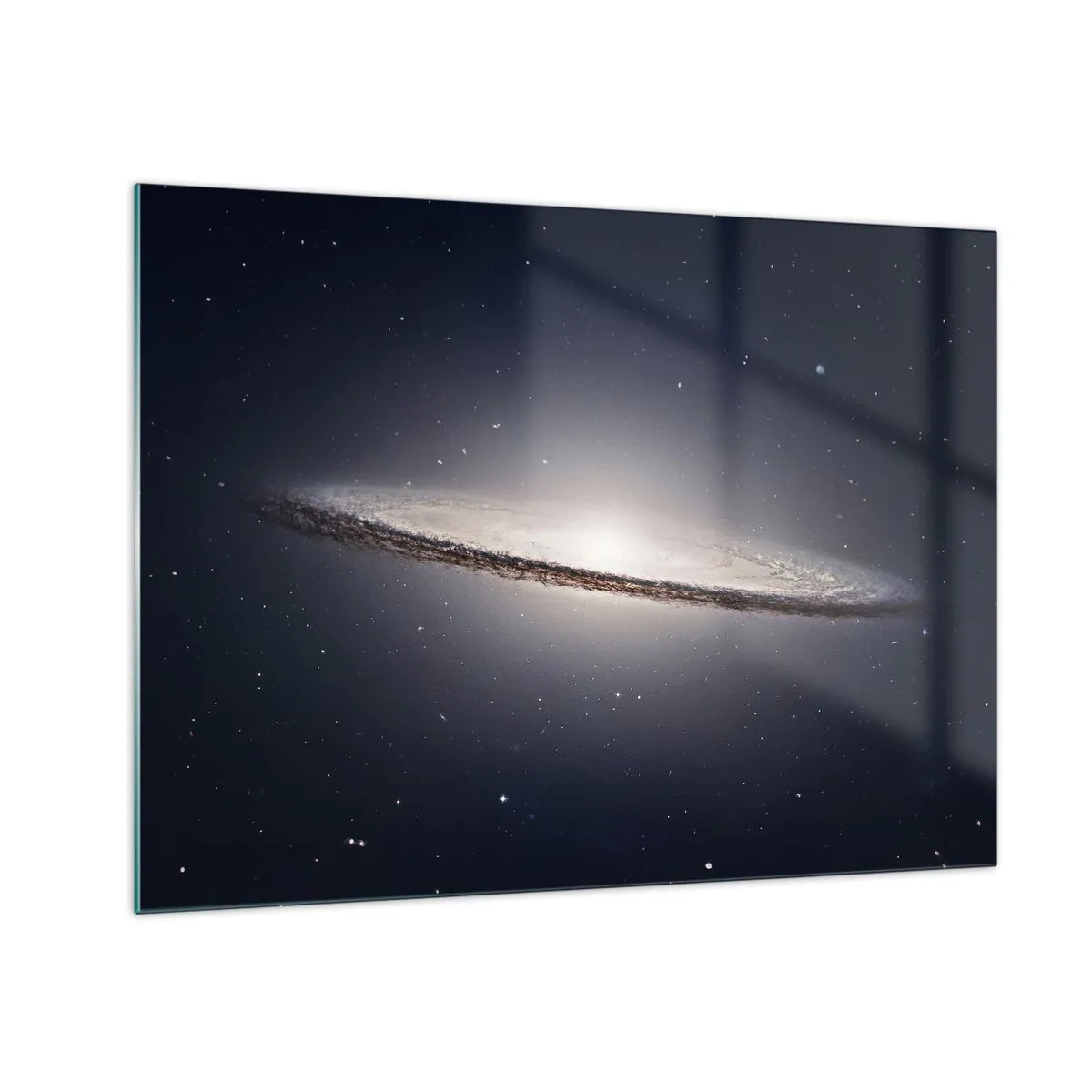 Billede på glas - En spiralgalakse, der svæver i rummet - 70x50cm - Der var engang i en galakse langt, langt borte.... - Moderne vægdekoration til stue og soveværelse ARTTOR