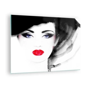 Billede på glas - Portræt af en kvinde med udtryksfulde røde læber og en sort hat - 70x50cm - Afviser og tilkalder - Moderne vægdekoration til stue og soveværelse ARTTOR
