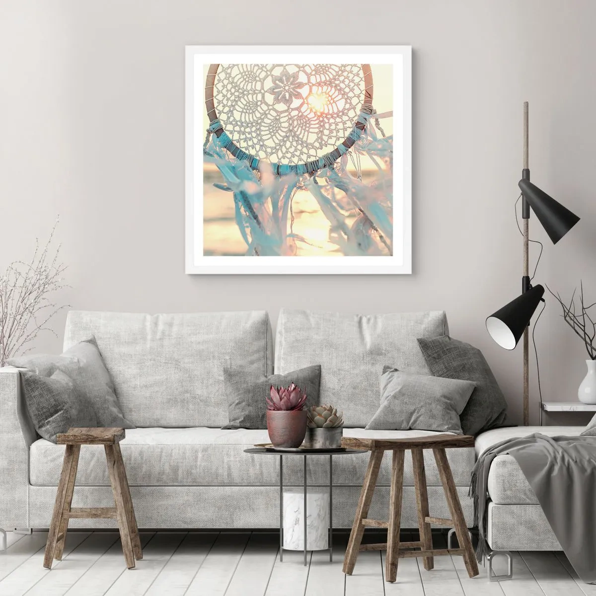 Plakat i hvid ramme - Totem med blonder - 50x50 cm