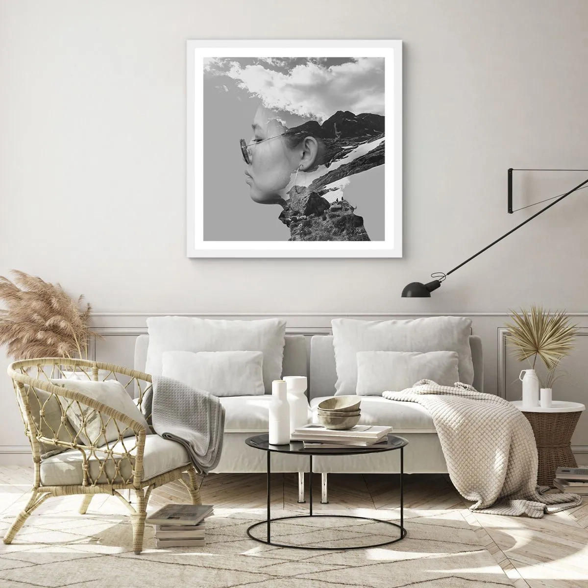 Plakat i hvid ramme - Portræt af toppen og skyen - 50x50 cm