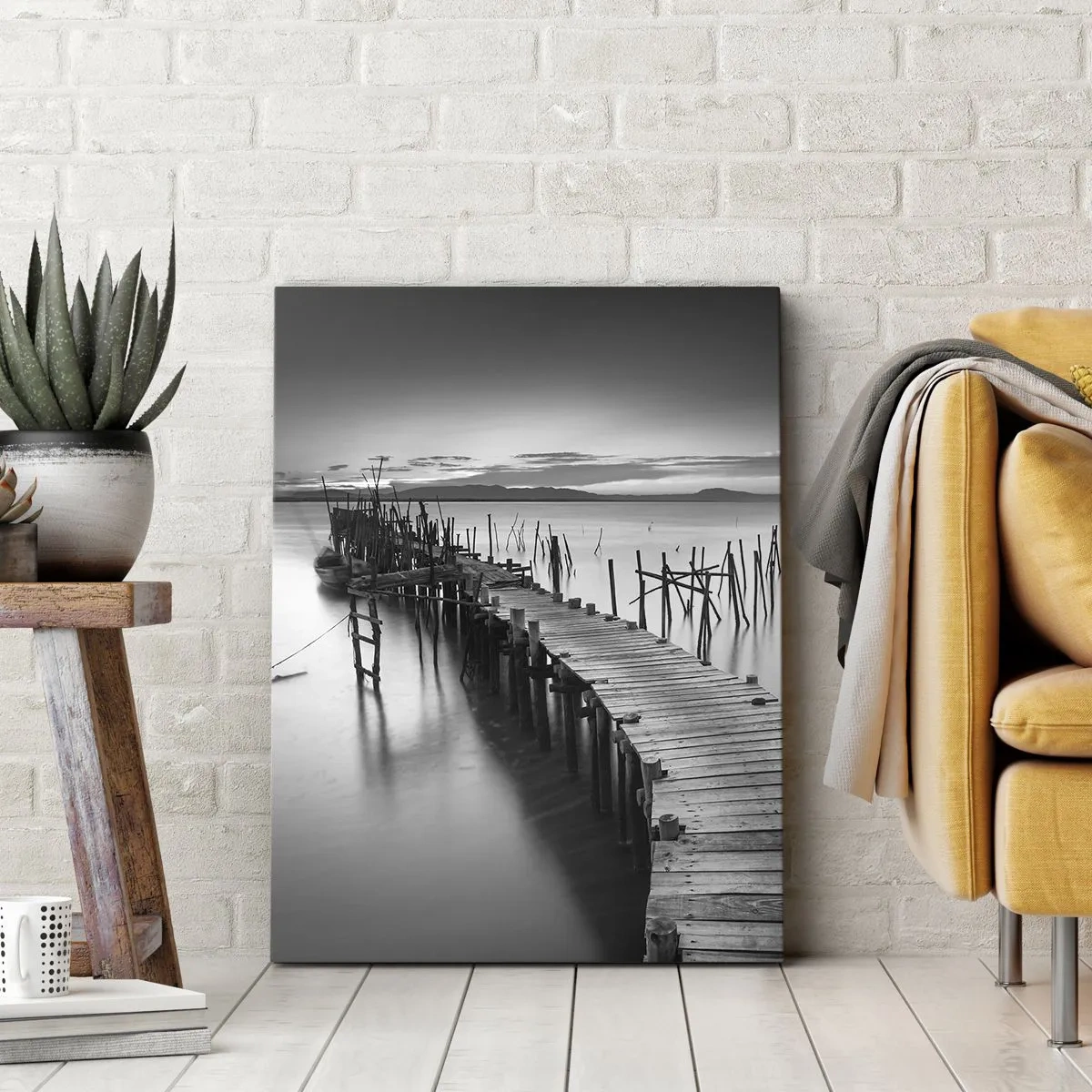 Lærredstryk - Billede på lærred - Stilheden fra en glemt kyst - 50x70 cm
