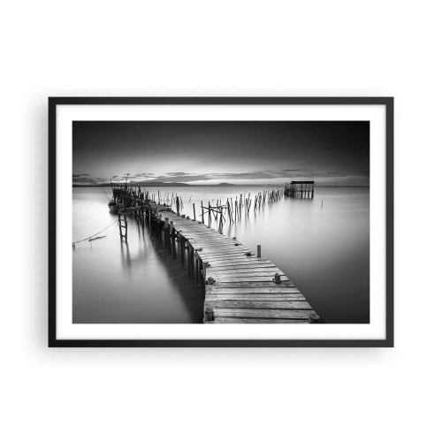 Plakat i sort ramme - Stilheden fra en glemt kyst - 70x50 cm