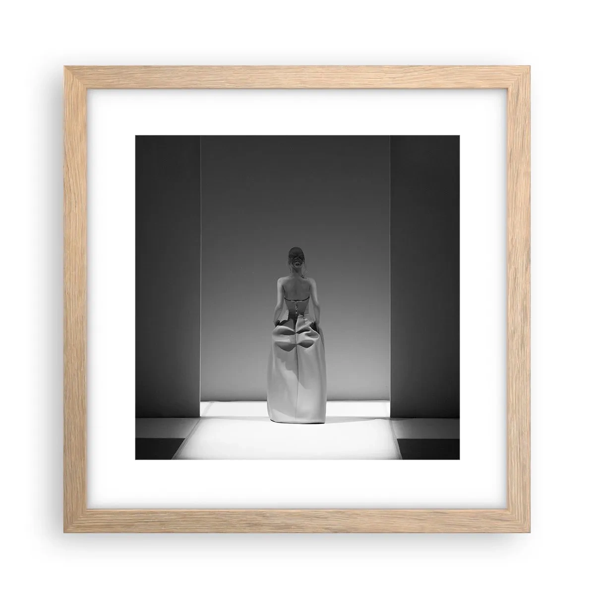 Plakat i ramme af lyst egetræ - Raffineret enkelhed - 30x30 cm