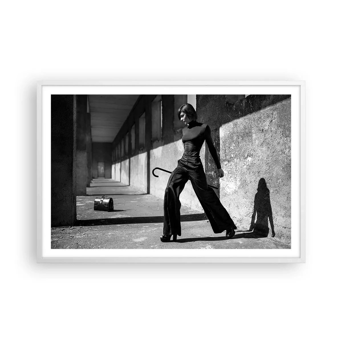 Plakat i hvid ramme - Byens elegance - 91x61 cm