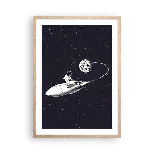 Plakat i ramme af lyst egetræ - Space surfer - 50x70 cm