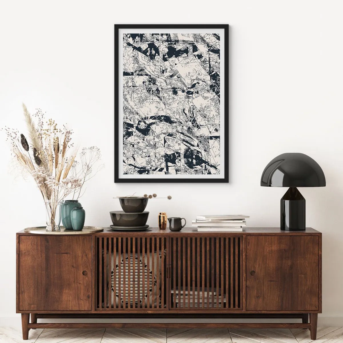 Plakat i sort ramme - Abstrakt sort-hvid tekstureret komposition - 50x70cm - Modsætningernes gennemtrængning - Moderne vægdekoration til stue og soveværelse ARTTOR