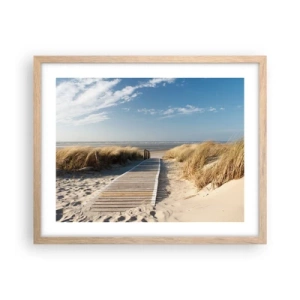 Plakat i ramme af lyst egetræ - Bag klitten, i græssets summen - 50x40 cm