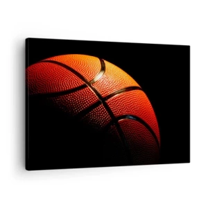 Lærredstryk - Billede på lærred - Nærbillede af en basketball mod en sort baggrund - 70x50cm - Smuk som en planet - Moderne vægdekoration til stue og soveværelse ARTTOR
