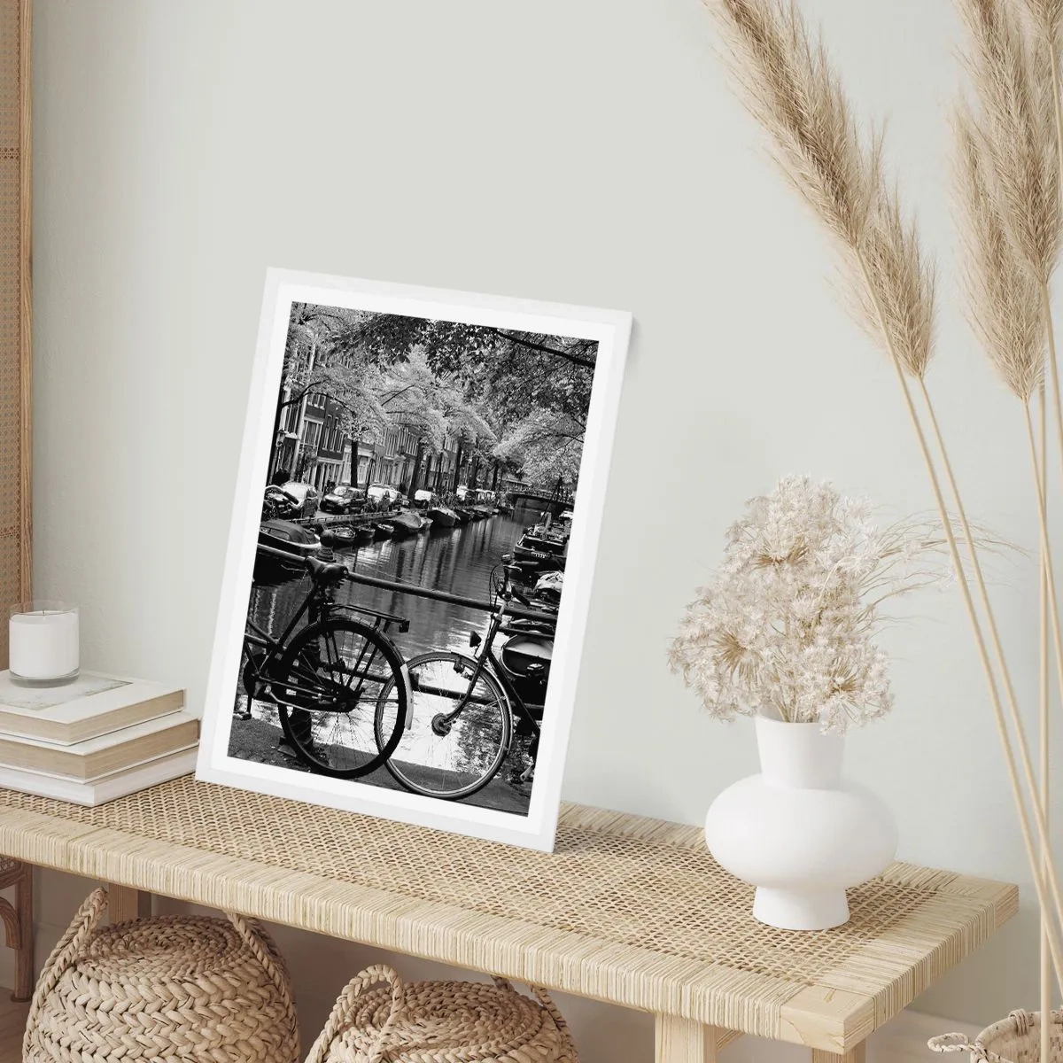 Plakat i hvid ramme - En meget hollandsk udsigt - 30x40 cm