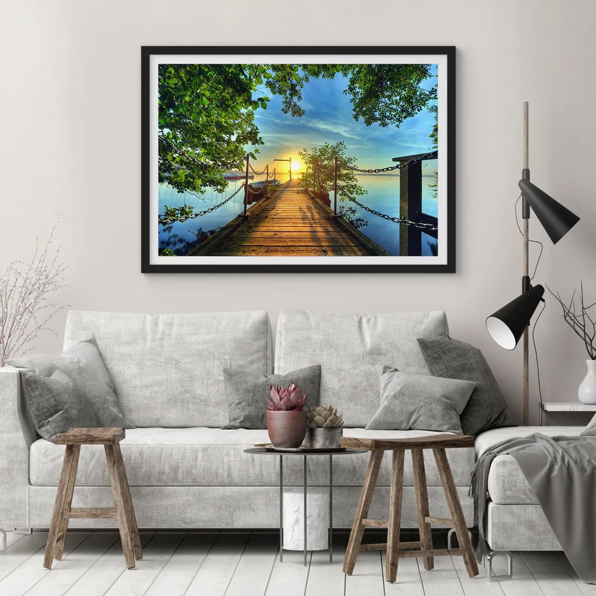 Plakat i sort ramme - Mod vest ved vandet - 100x70 cm