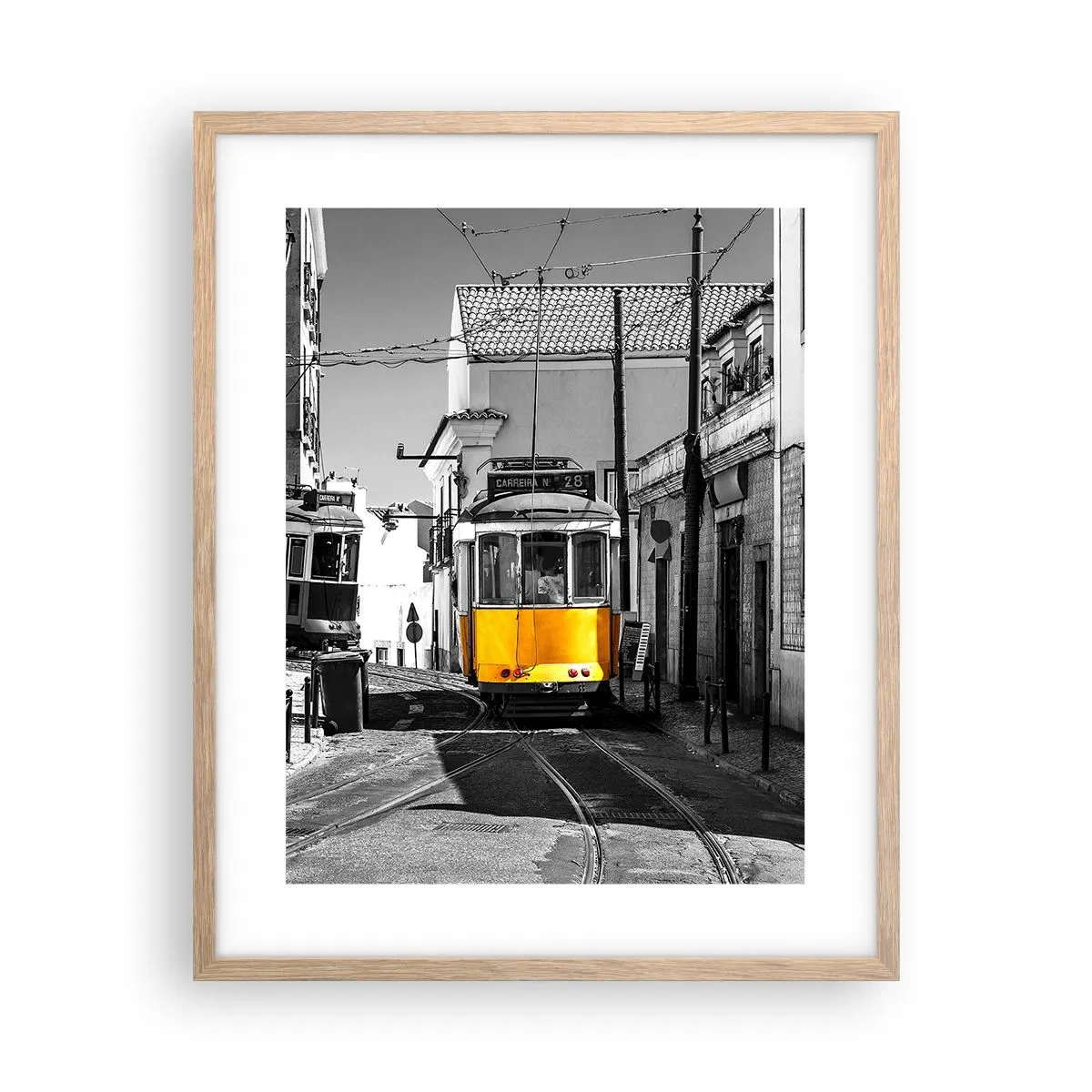 Plakat i ramme af lyst egetræ - Lissabons ånd - 40x50 cm