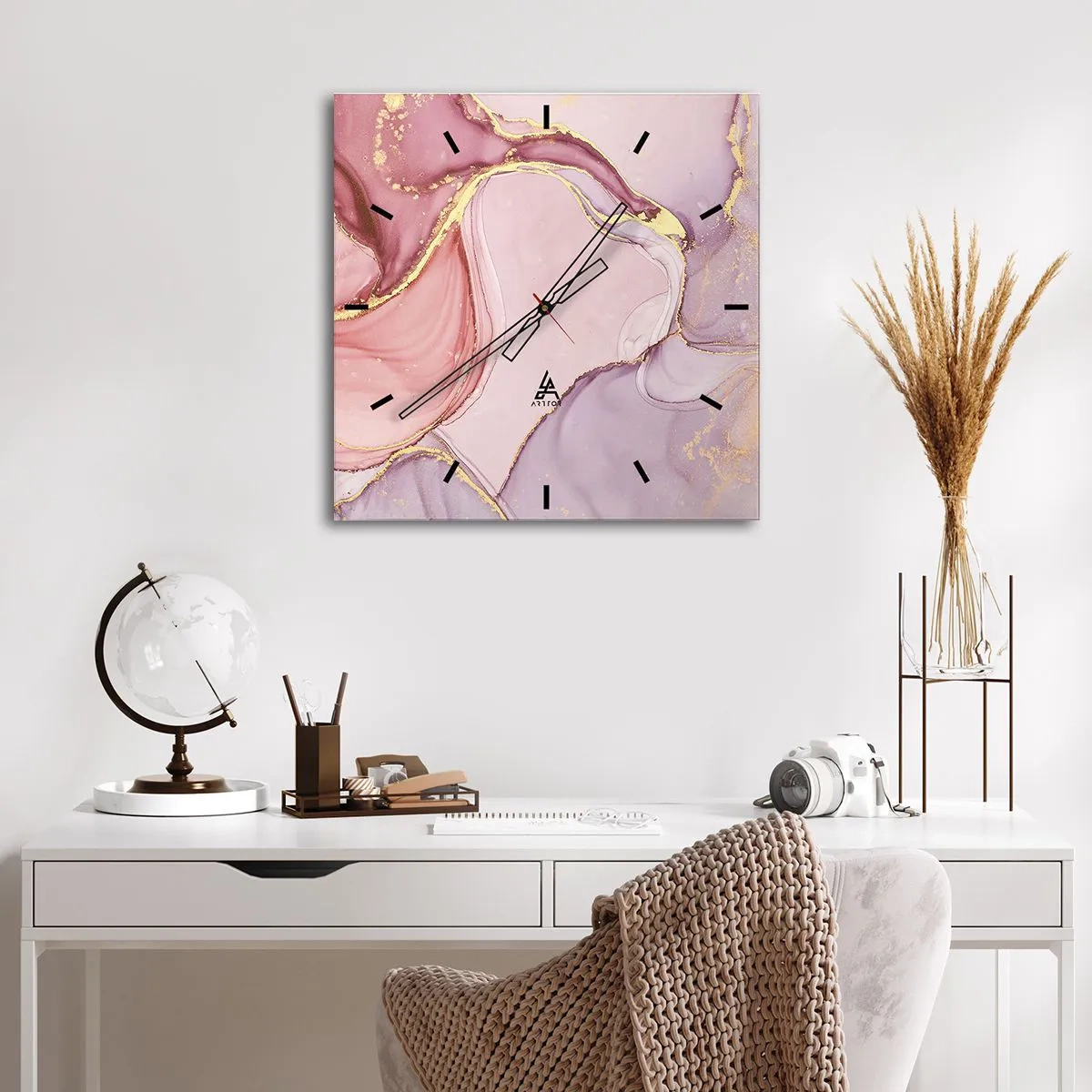 Vægur, Uret - Et kærtegn af farver - 40x40 cm