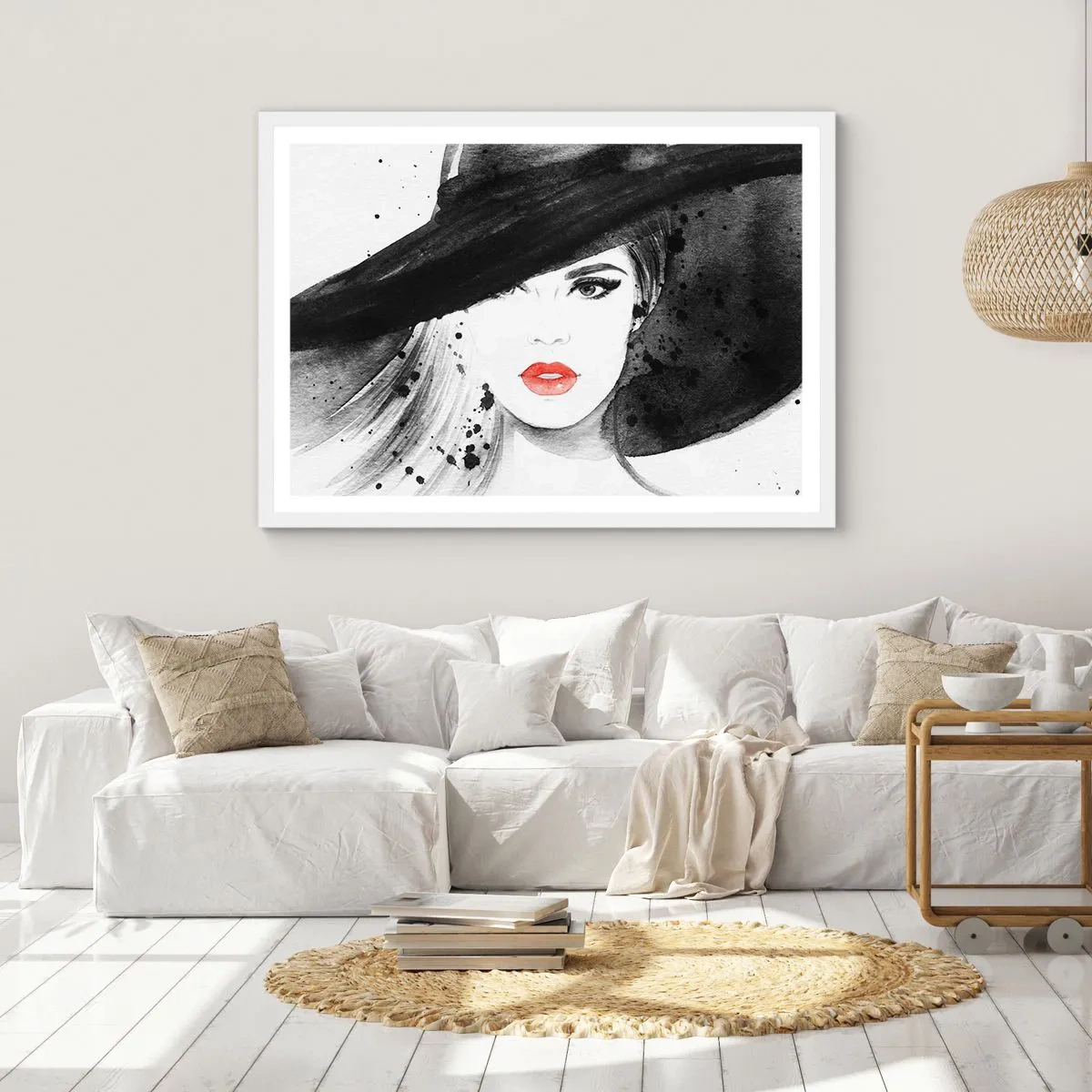Plakat i hvid ramme - Dame i sort - 50x40 cm